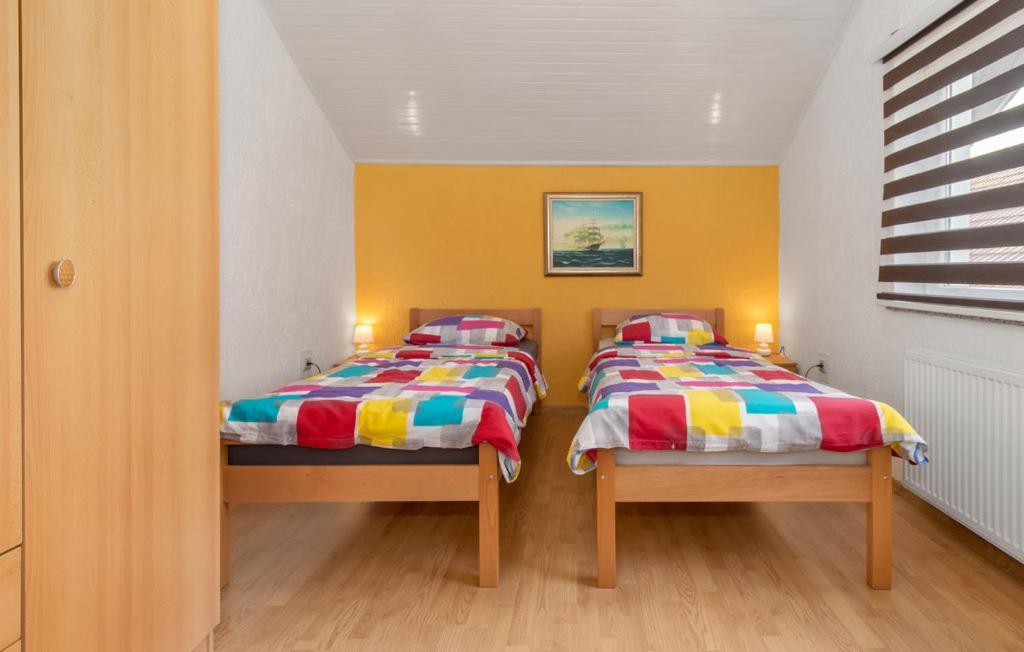 Apartments Sweet Home Otočac Eksteriør bilde