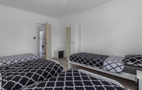 Apartments Sweet Home Otočac Eksteriør bilde
